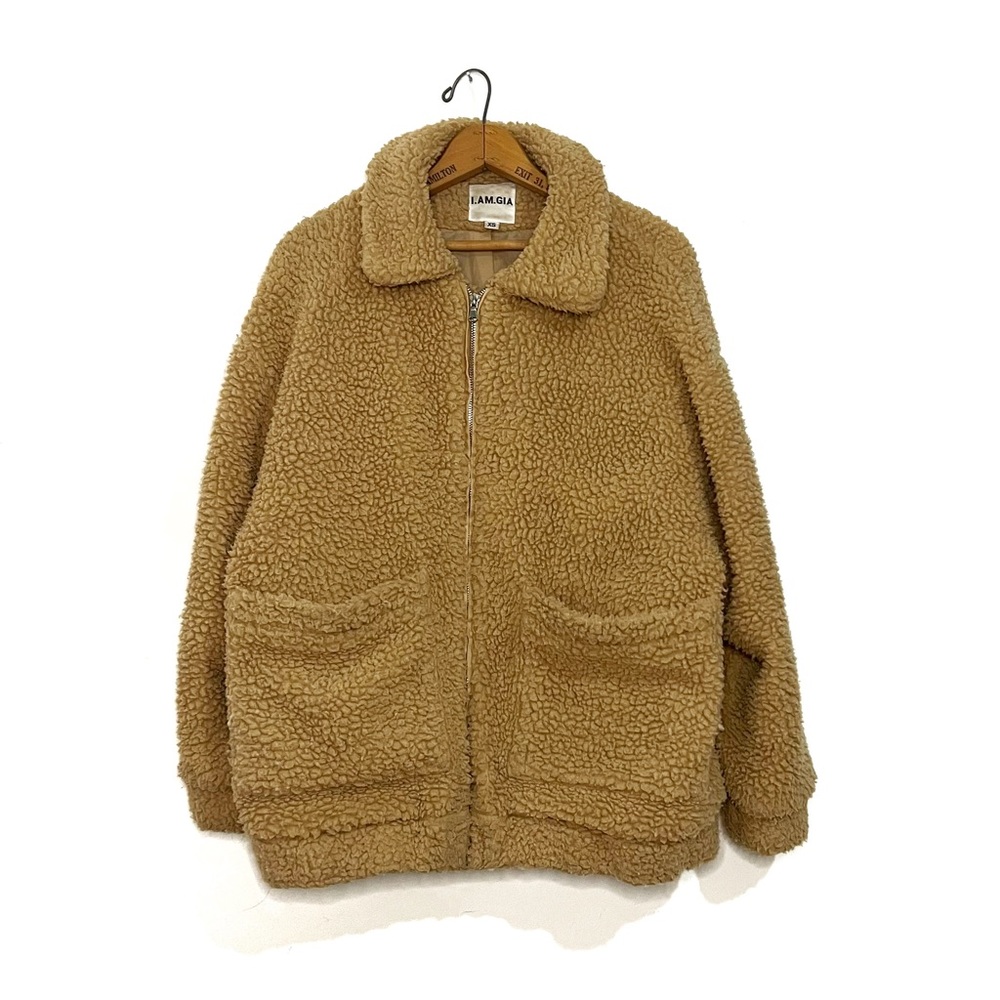 I Am Gia | Pixie Teddy Coat